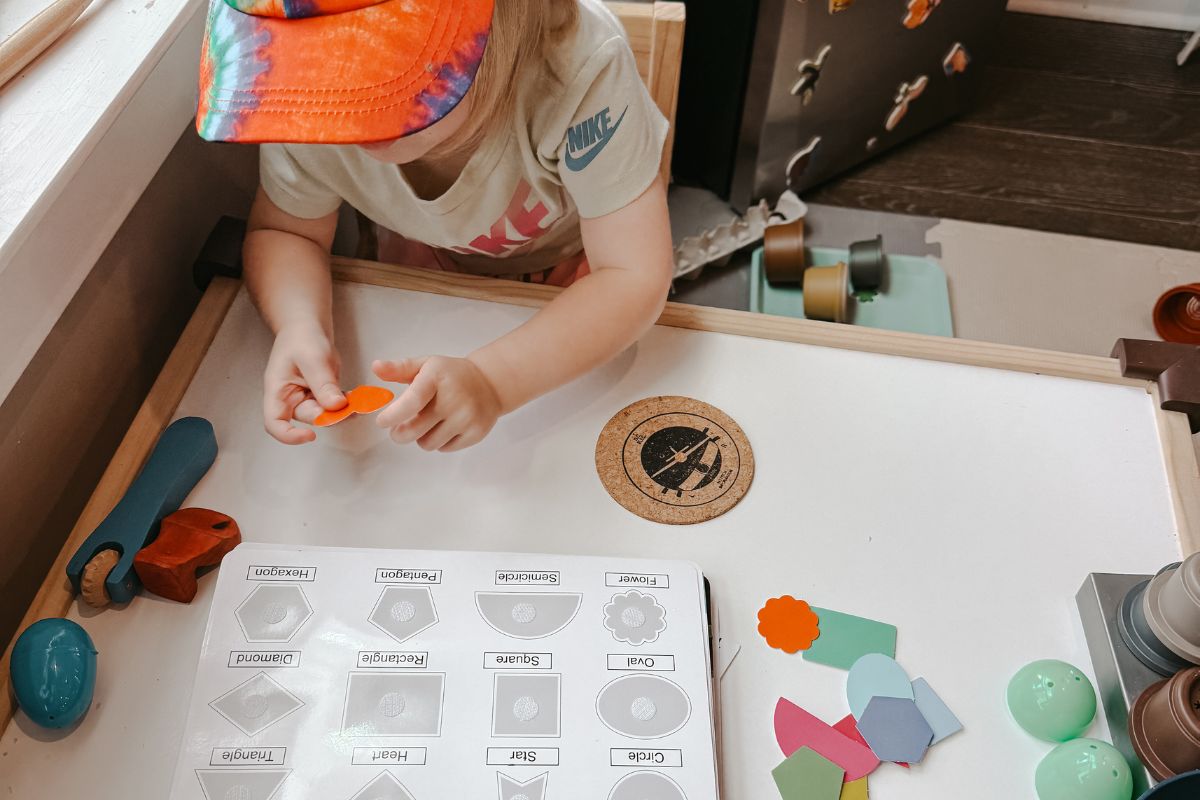 10 Calm + Creative Toddler Activities for a Happier Daily Routine